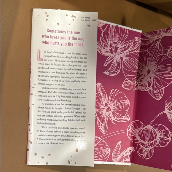‘It Ends With Us’ - Hardcover Book by Colleen Hoover - Picture 2 of 6